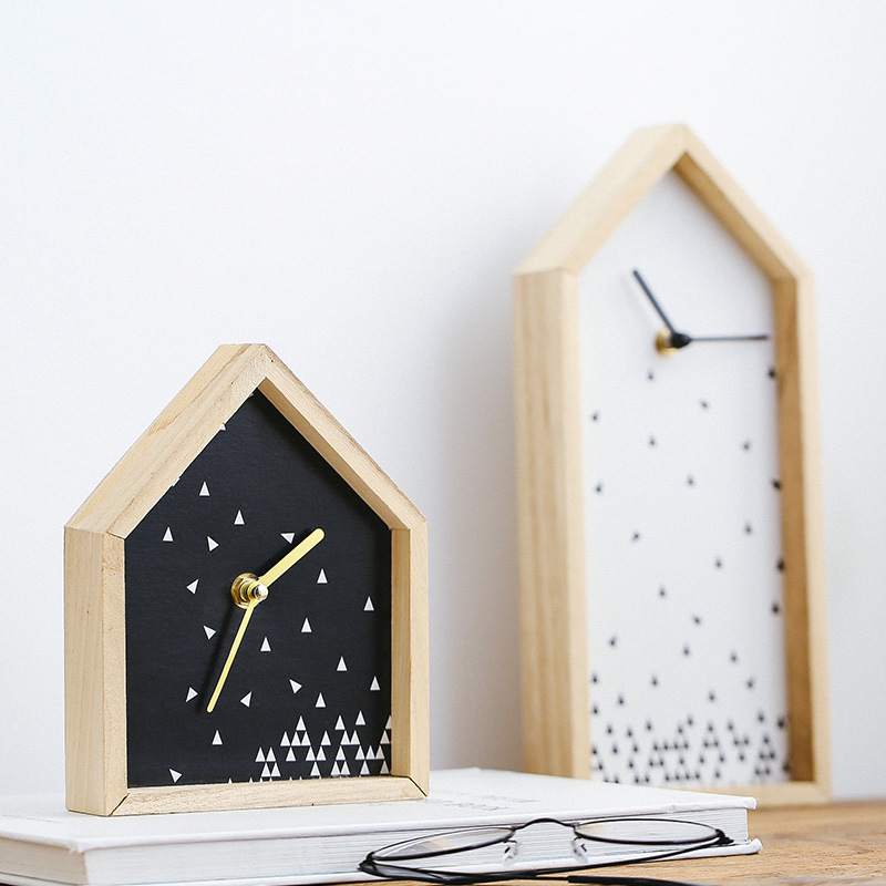 

Desk European table Clock modern simple Innovative Clock Table Corner Roman Numerals Right Angle Time creative decorative