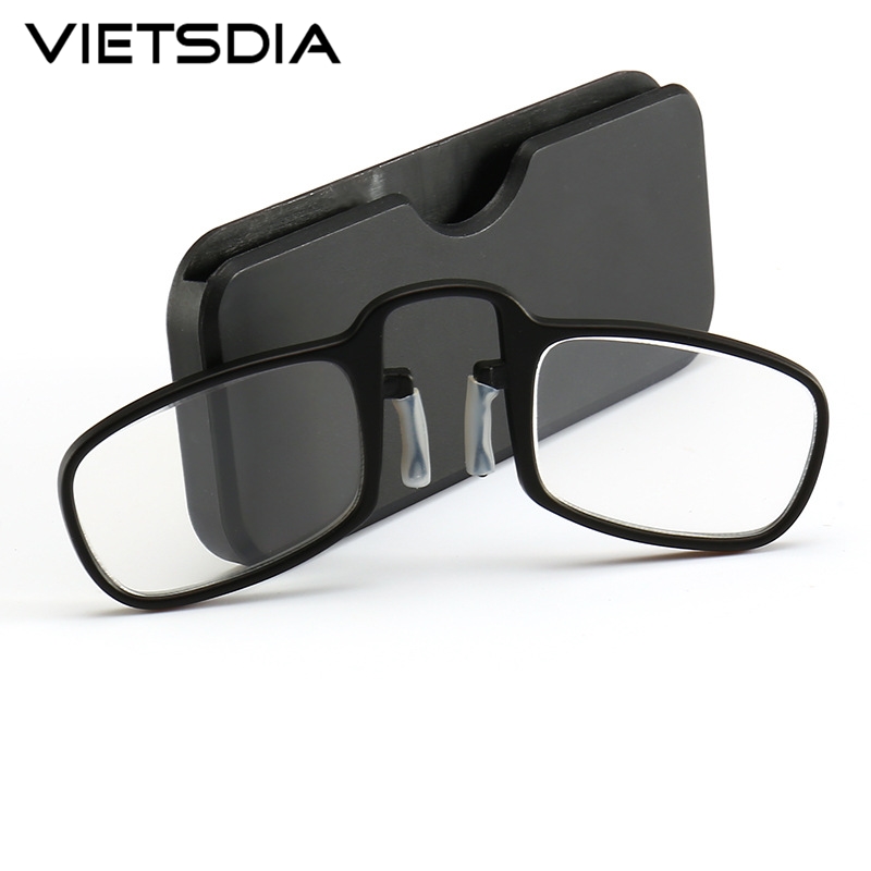 

2020 Pince Nez Style Nose Resting Pinching Portable Thin Pince-Nez Optics Reading Glasses No Arm Old Men Women +1.5 +2.00 +2.50