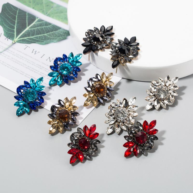 

Stud Colorful Bling Zircon Stone Glass Gold Earrings For Women Korean Fashion Jewelry 2021 Gift Mom Wholesale