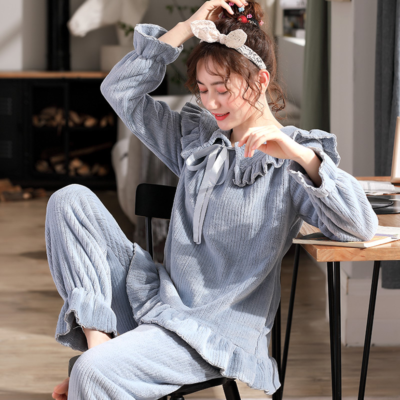 

Autumn And Winter Style Thickened Plush Spring Princess Homewear Flannel Warm Suit, Female 001