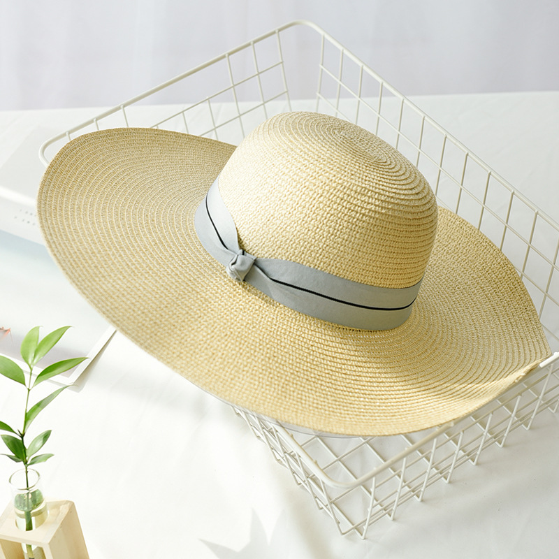 

New Women sun Hat ladies big along summer sun hat straw holiday beach Korean version of the UV protection caps Foldable, White