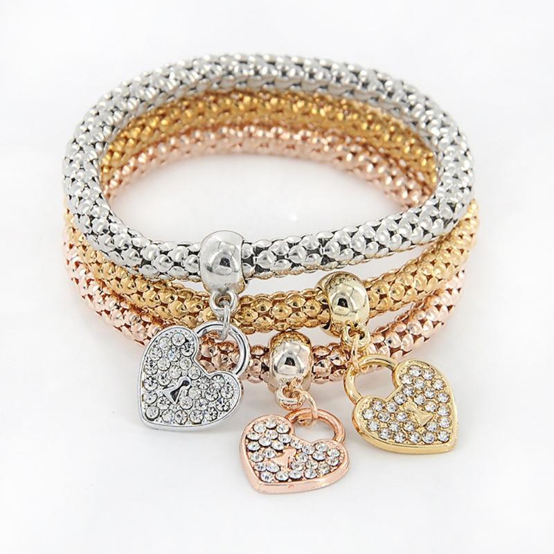 

3Pcs Charms Ladies Jewellery Pendent Elegant Hand Chain Bracelet for Women Fashion Accessories Jewelry