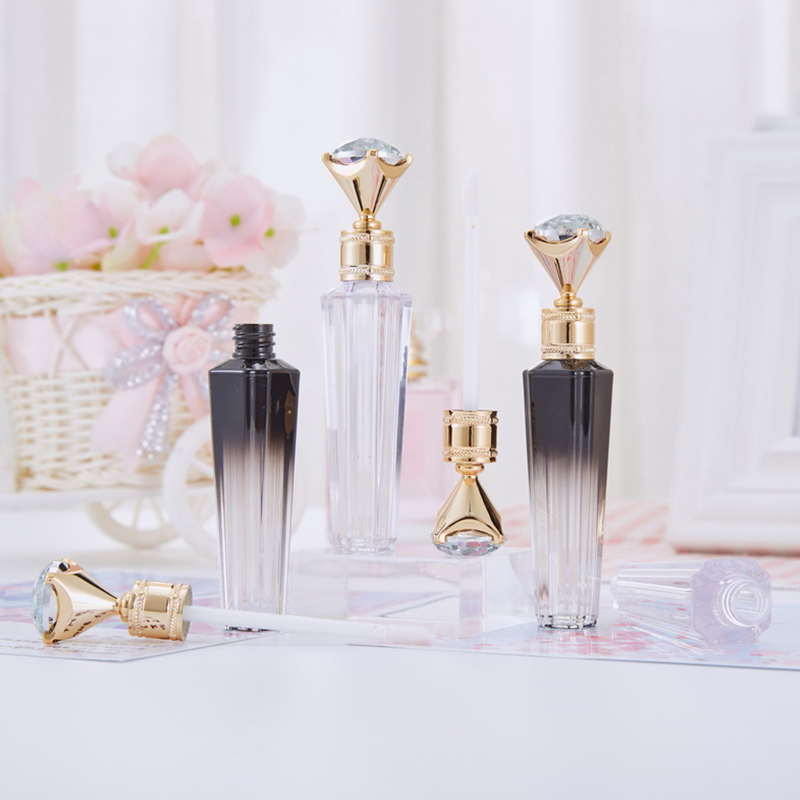 

2020 New 3ml Gold Lip Gloss Tubes with Diamond Cap Small Lipstick Refillable Empty Lipgloss Packaging Cosmetic Container DIY