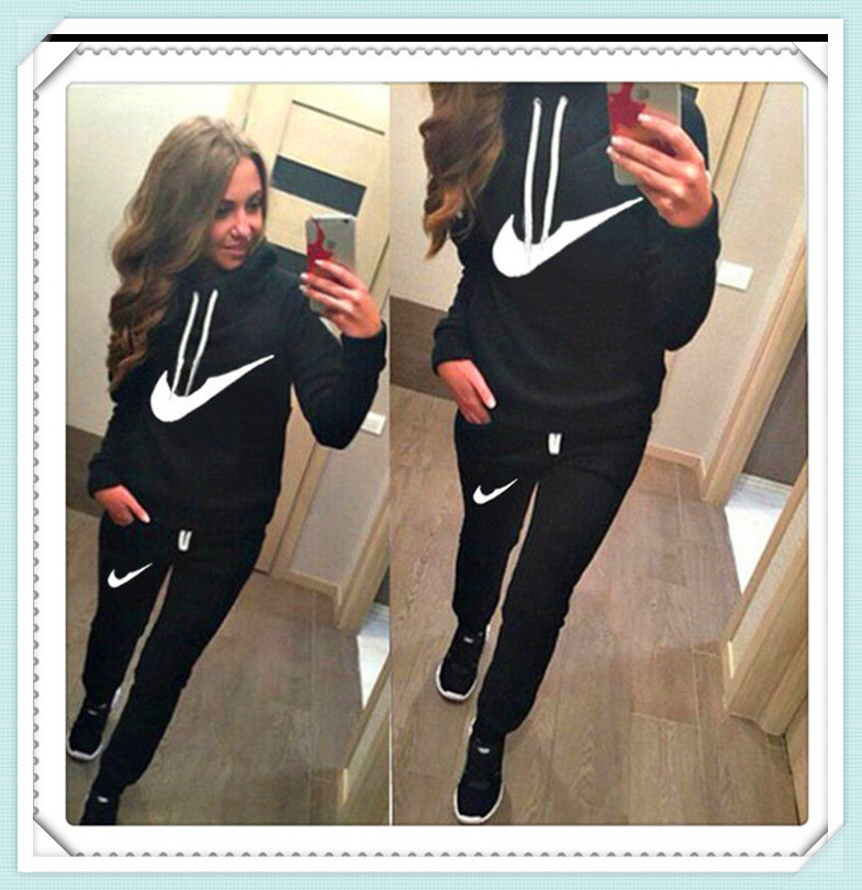

Designer Tracksuits Fashion Tide Women Tracksuits Hooded Tracksuit for Women Pullover Cotton Blend Sport Tracksuit Female with Pocket, Black