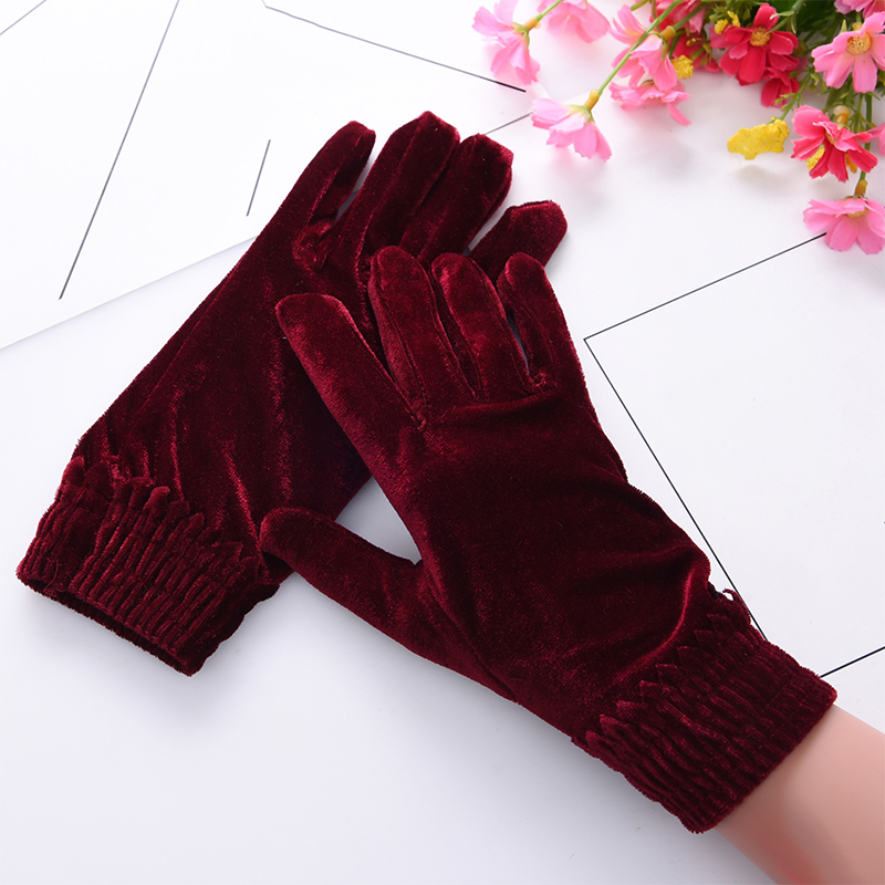 

1 pair New Woman Fashion Warm Satin Lady Solid Velvet Female Windproof Winter Soft Thermal Comfortable Gloves Mitten