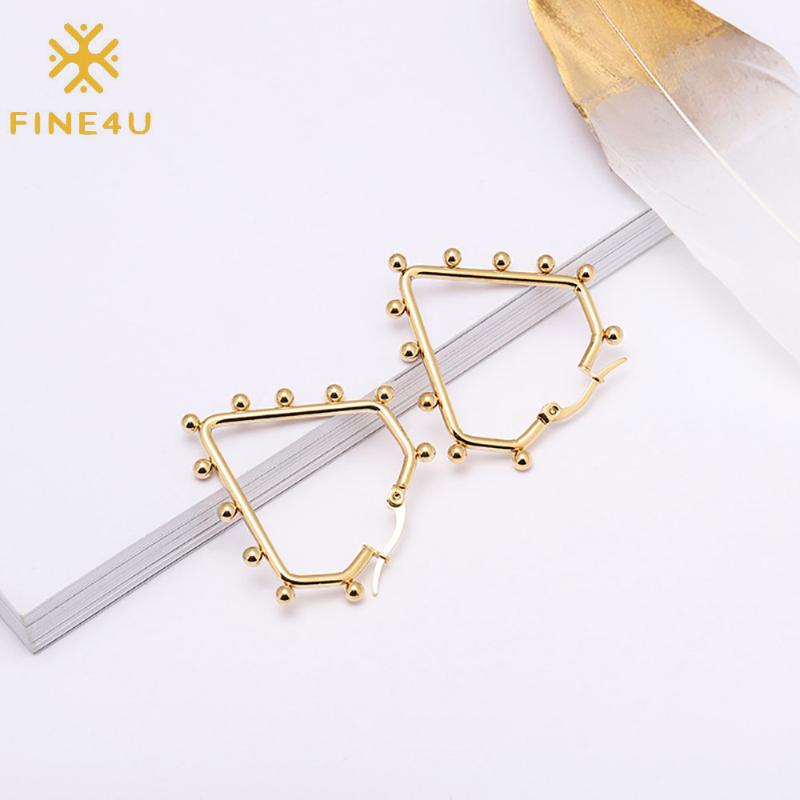 

FINE4U E228 Stainless Steel Sunburst Hoop Earrings Heart Round Triangle Star Design Hoop Earrings for Women Girls
