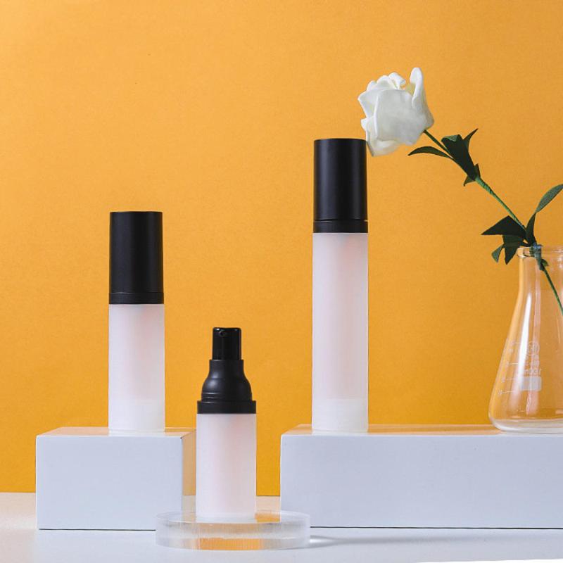 

20/30/50ML Portable Lotion Pump Bottle Transparent Plastic Shampoo Bottle Empty Facial Cleanser Essential Oil Cosmetic Container