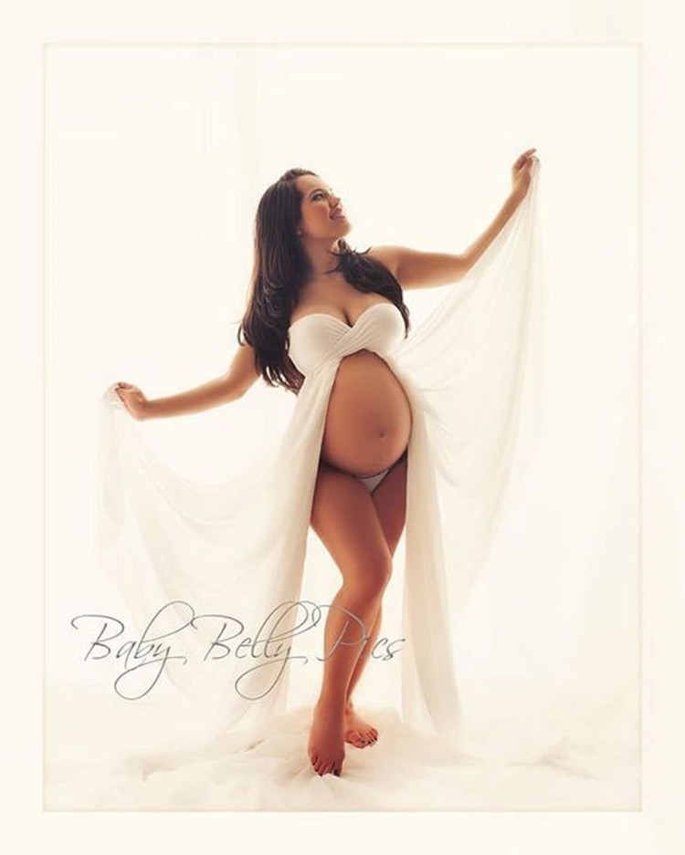 

Pregnant Women's Photo Dress Long Mopping Dress Before Taking Photos, White