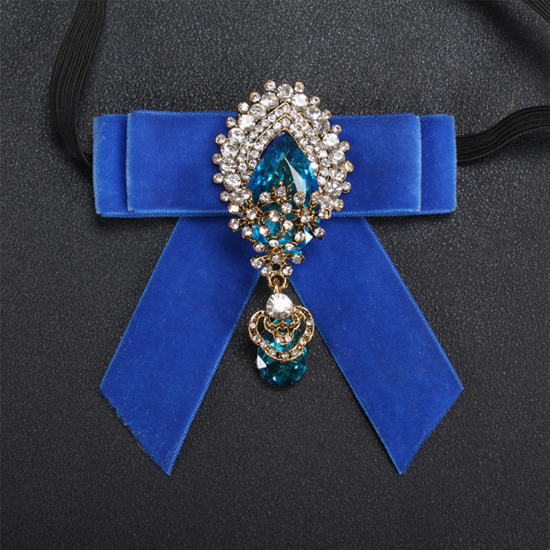 

2020 New Fashion Creative Bow Tie Velvet Pajaritas Diamond Wedding Ties For Men Accessories Necktie Butterfly Cravate Pour Homme