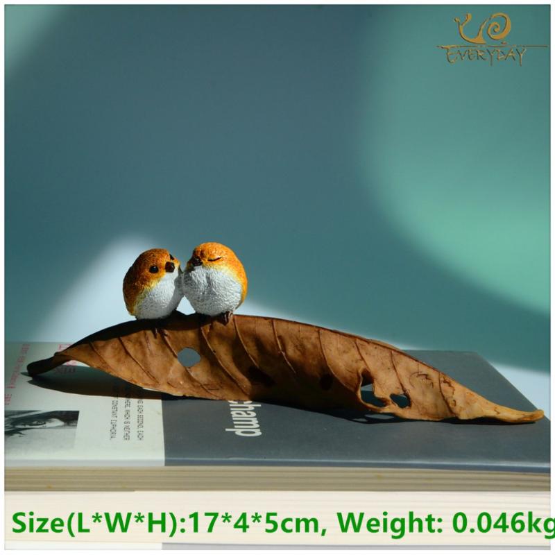 

EVERYDAY COLLECTION Mini Garden Handmade Craft Animal Resin Garden Birds Figurines for Decoration