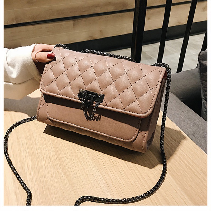 

New Design Tassel Women Crossbody Bags Fashion Chain Shoulder Messenger Bag PU Leather Female Small Handbagsand Purses, Black