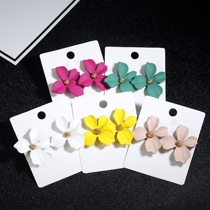 

Women Fashion Stud Earrings Korean Style Cute Sweet Earrings 2020 Girls Solid Color Flower Shape Metal Jewelry For Gift