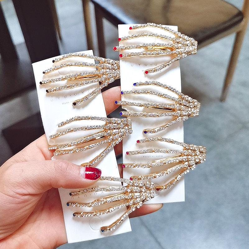 

Punk Style Skull Claw Hand Bone Hair Clip Alloy Hairpin Girl Elegant Headband Hair Ornament Barrettes Fashion Accessories