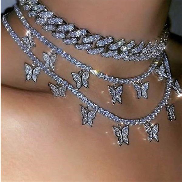 

Layered Pendant Necklaces Animal Butterfly Choker Fashion Jewelry for Women Iced Out Chain Hip Hop Necklace Valentine's Day Gift B159F, Golden;silver
