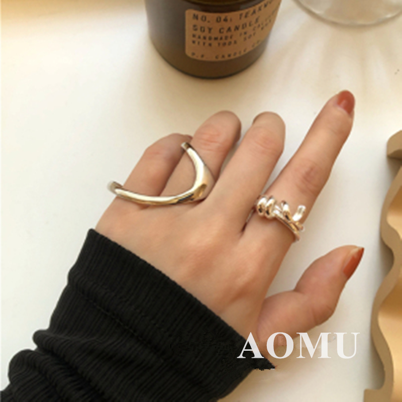 

AOMU 2020 Fashion New Geometric Irregular Line Metal Gold Silver Color Big Rings for Women Party Wedding Jewelry Gifts