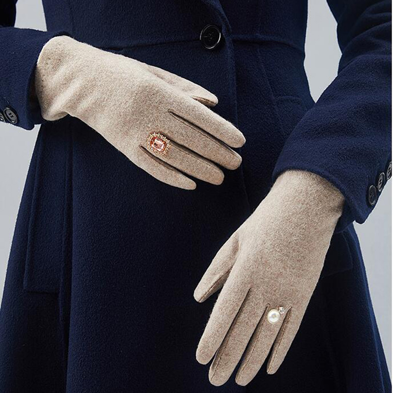 

Winter High-grade Pearl Gem Wool Warm Touch Screen Gloves Female Winter Cashmere Embroidery Thickening Driving Gloves H57