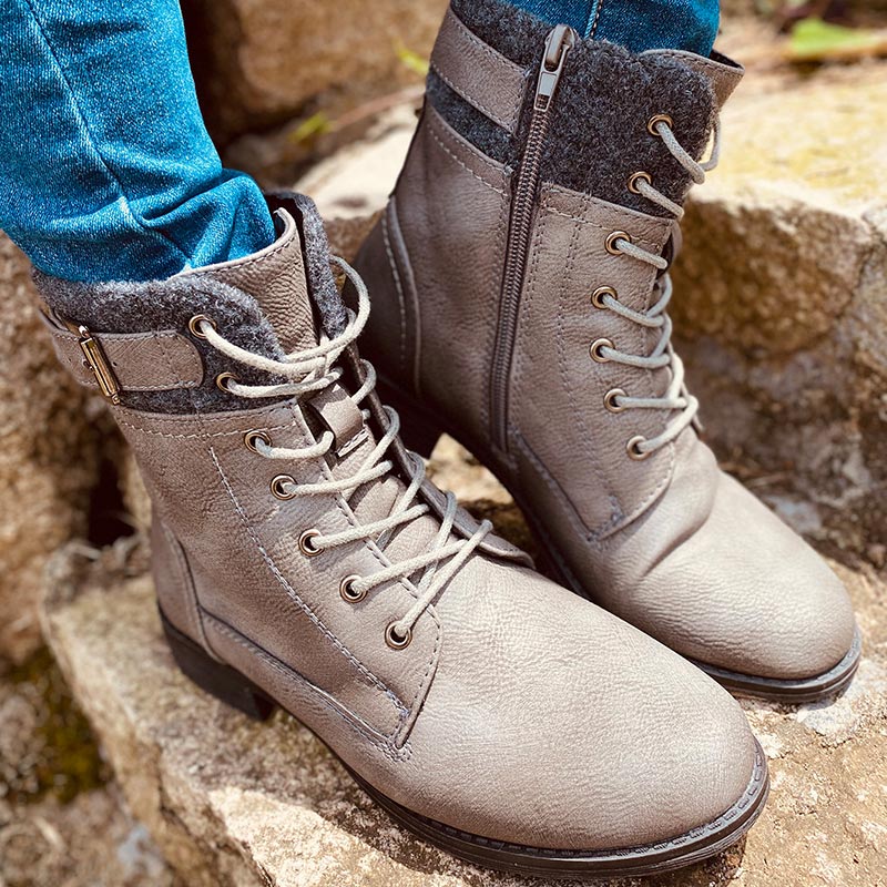 

Winter Vintage Motorcycle Boots Lace up Woman Shoes Fashion Short Boots Ladies Nice Female Footwear Women's Ankle, Black