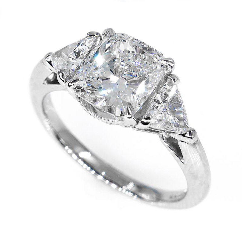 

Creative Four-Claw Silver Color Square Rhinestone Ring Fashion Simple Large Zircon Women's Wedding Ring Jewelry Wholesale
