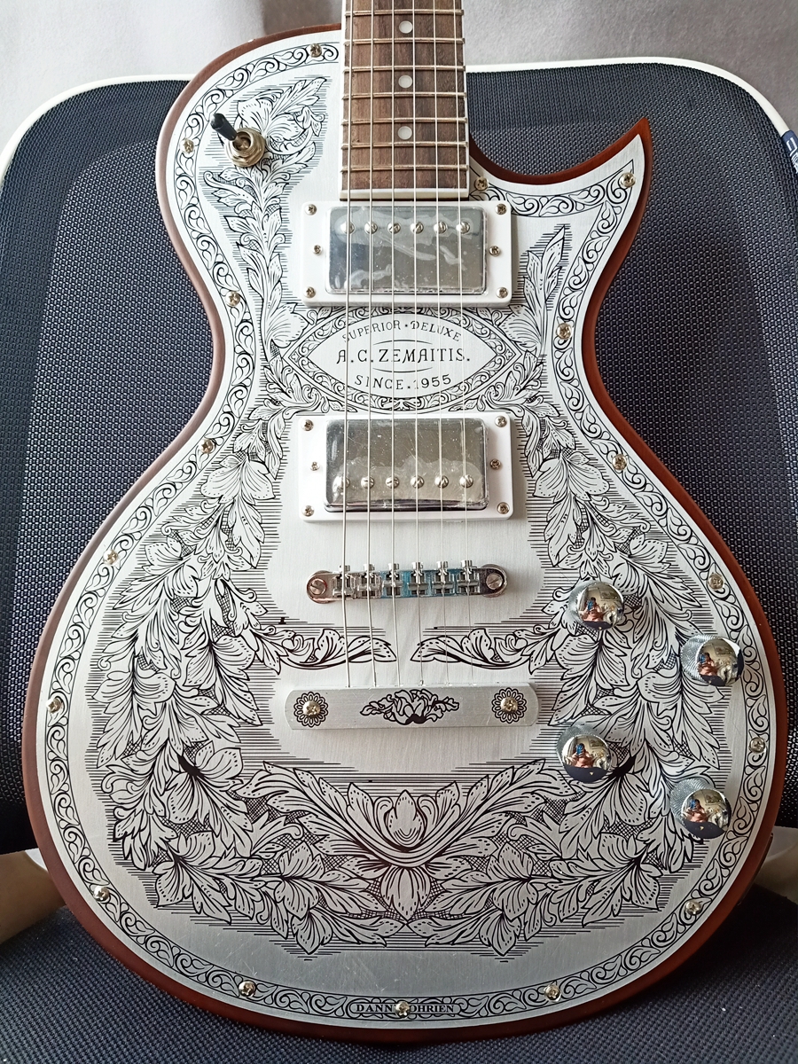 

Custom Made ZEMAITIS Casimere Electric Guitar Metal Front Series C24MF MF Natural Electric Guitars Free Shipping