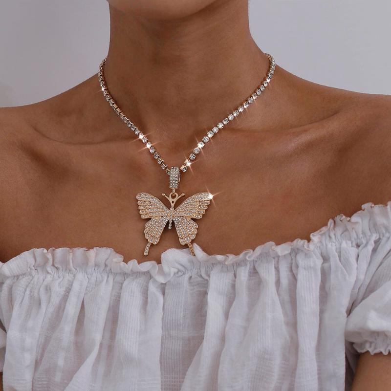 

Big Butterfly Pendant Necklace Rhinestone Chain Statement Crystal Choker Necklace for Women Girls Bling Hip Hop Pendant Jewelry