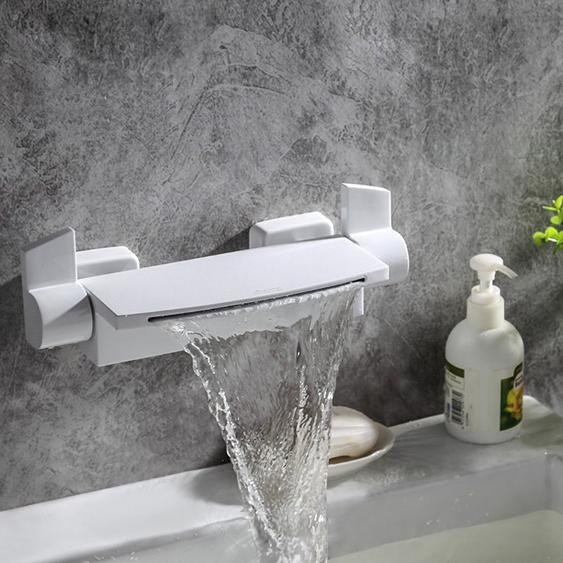 

Bathroom Bathtub Faucets Waterfall Tub Faucet New Style White/Black/Gold Brass Dual Handles Dual Control Wall Mounted Mixer Tap