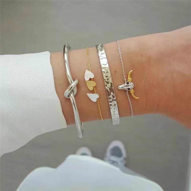 

bracelet jewelry