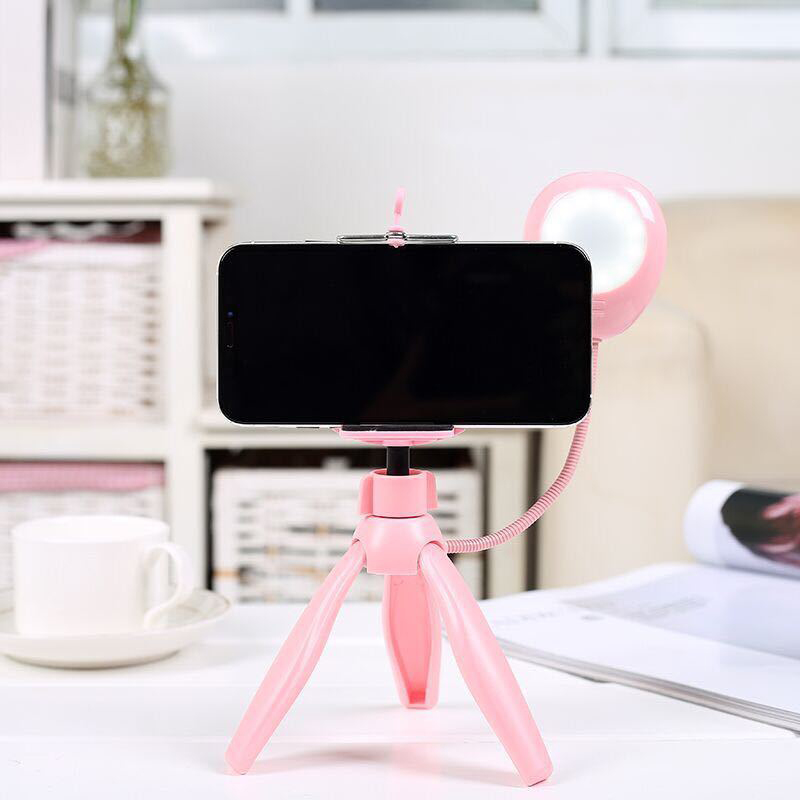 

Portable Mobile Phone Selfie Stick Automatic adjustment Fill Light Tripod Live Stand Adjustable Shoot Video Stabilizer