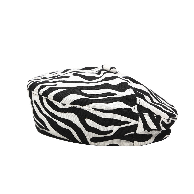 

Berets Men Women Winter Octagonal Cap Artist Painter Streetwear Pumpkin Hat Cotton Windproof Flat Top Zebra Pattern Beret Autumn U82, Black white