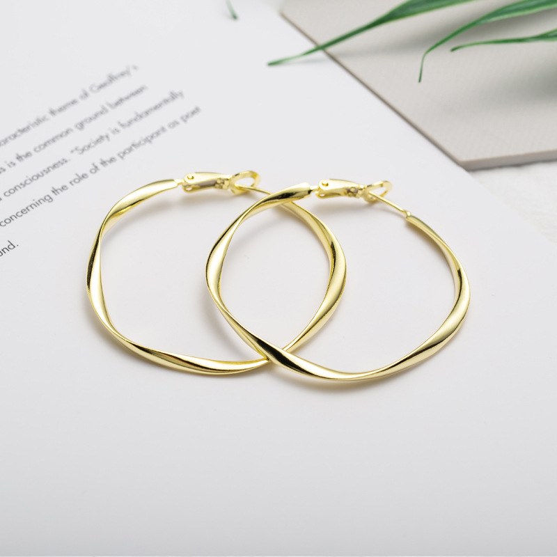 

LouLeur 925 sterling silver Mobius Big earrings Geometric creative 2020 new texture elegant earrings for women romantic jewelry