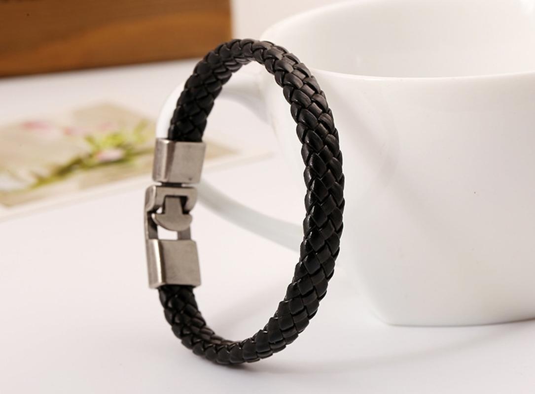 

Men's Bracelets Popular Vintage Woven Leather Bracelet Charm Bracelets for Women Fashion Jewelry Accessories