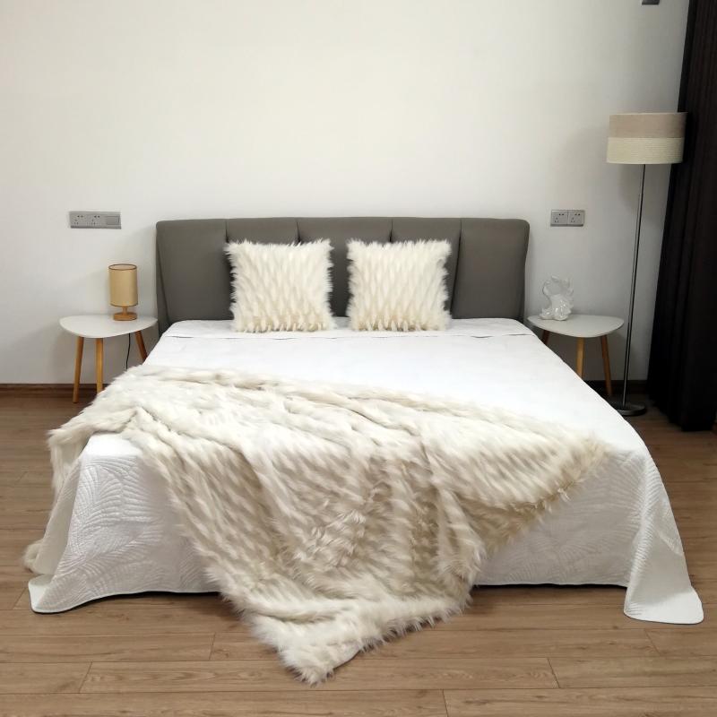 

Blankets Exquisite Jacquard Blanket Fur Leather Beauty Soft Home Throw Cover Pure Travel Bed Sofa