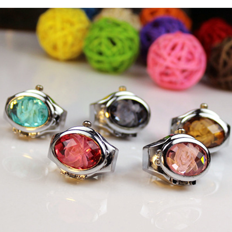 

Luxury Elegant Oval 3D Gem Flower Clamshell Ring Watches Elastic Ring Flip Finger Quartz Analog Watches Jewelry for Women Girls