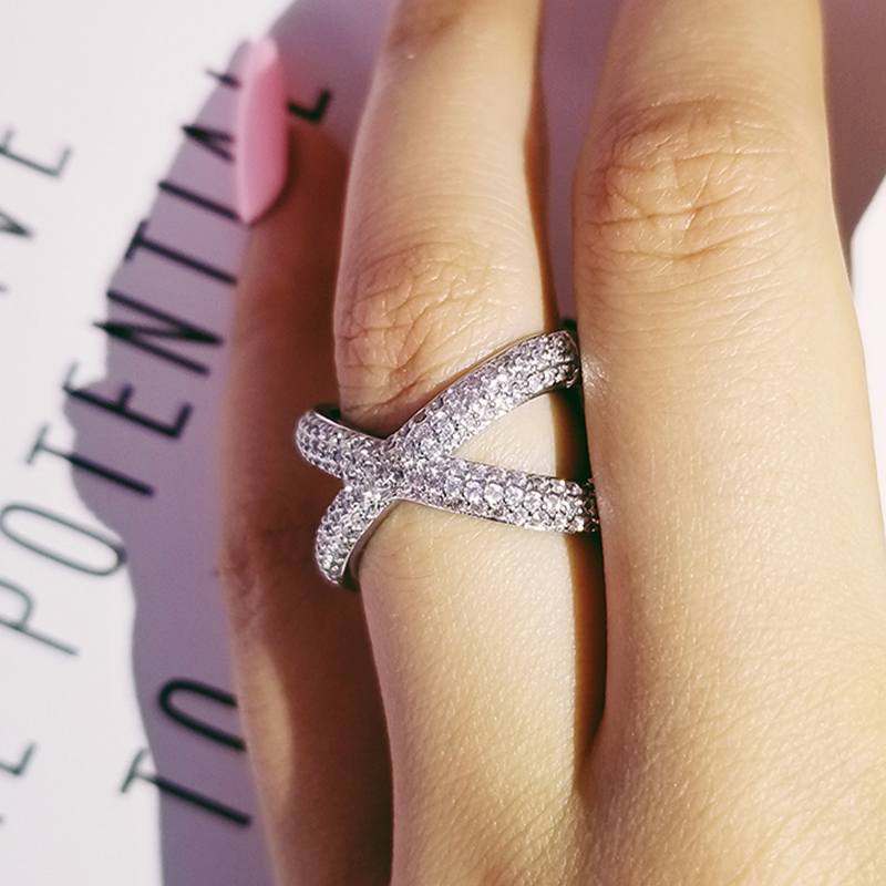 

Fashion New Style Rings for Women Silver Color X-Shaped Cross Hollow Mini Zirconia Female Anniversary Simple Ring Jewelry 30F439