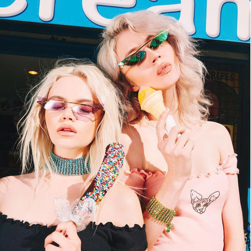 

Sunglasses Women Metal Frame Cat Eye Vintage Triangle