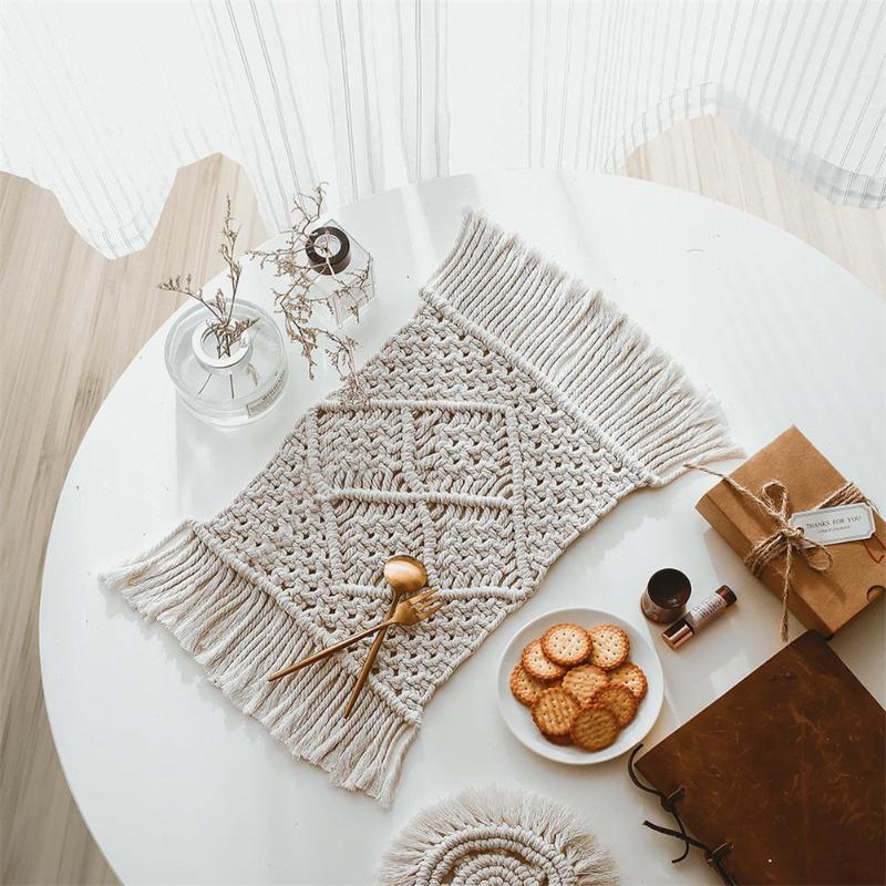

Bohemian Style Woven Placemat Macrame Placemats Heat-Resistant Non-Slip Tablemat For Home Restaurant