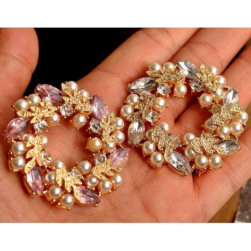 

Selling new fashion accessories wholesale euramerican style girl gorgeous flower brooch Boutonniere birthday party free shipping