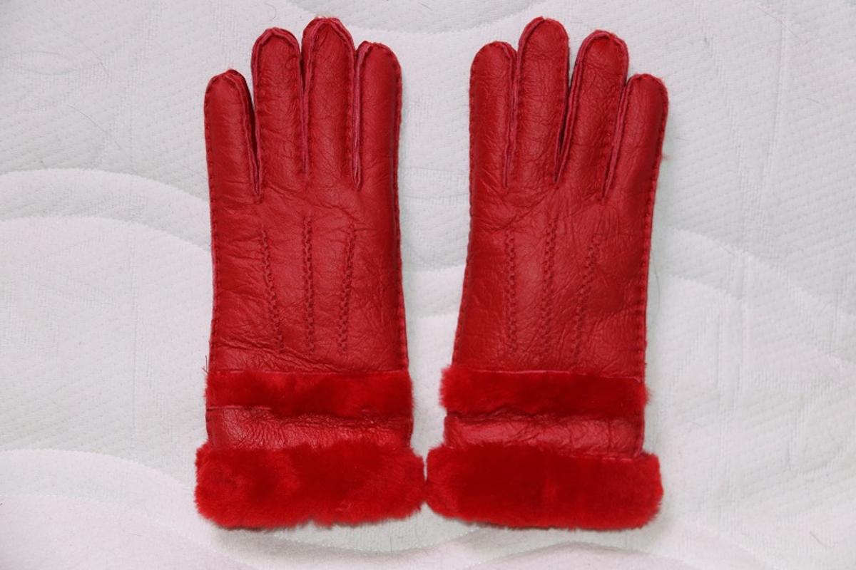

Five Fingers Gloves YiYiYunShu Fur Fashion Women Winter Solid Warm Glove Genuine Leather Accessories Gift Female