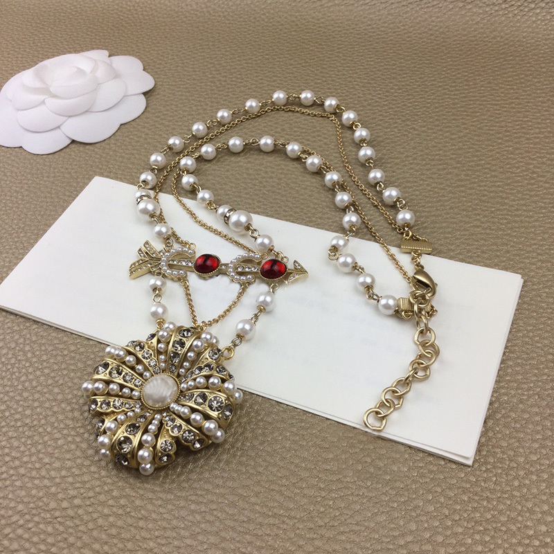 

2020 Hot Brand Fashion Jewelry Women Vintage Pearls Chain Big Flower Pendants Red Crystal Necklace Party Fine Fashion Jewelry MX200810, Silver