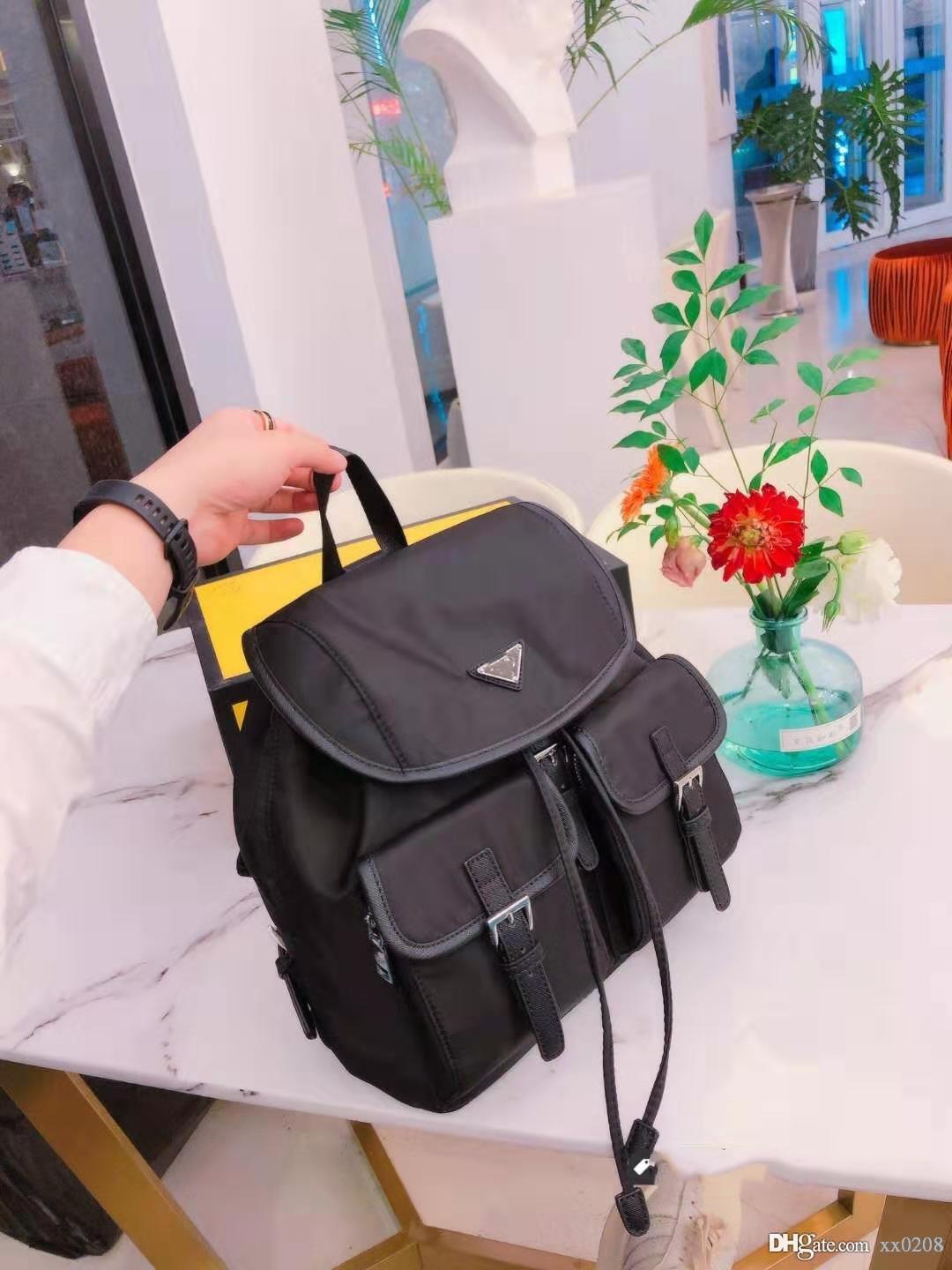 

Designer design high quality backpack original hardware original single fabric with Leather Unisex couple size 30 * 14, Black