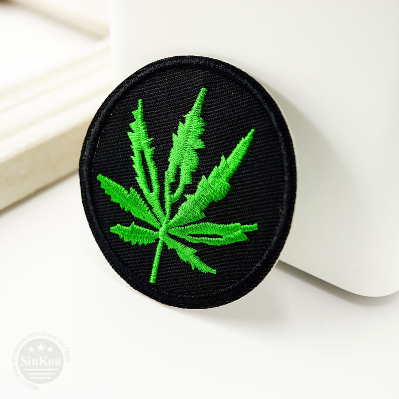 

Leaves Size:6.0X6.0cm DIY Cloth Patch Badge Embroidered Cute Badges Hippie Iron On Kids Cartoon Patches For Clothes Stickers, As picture