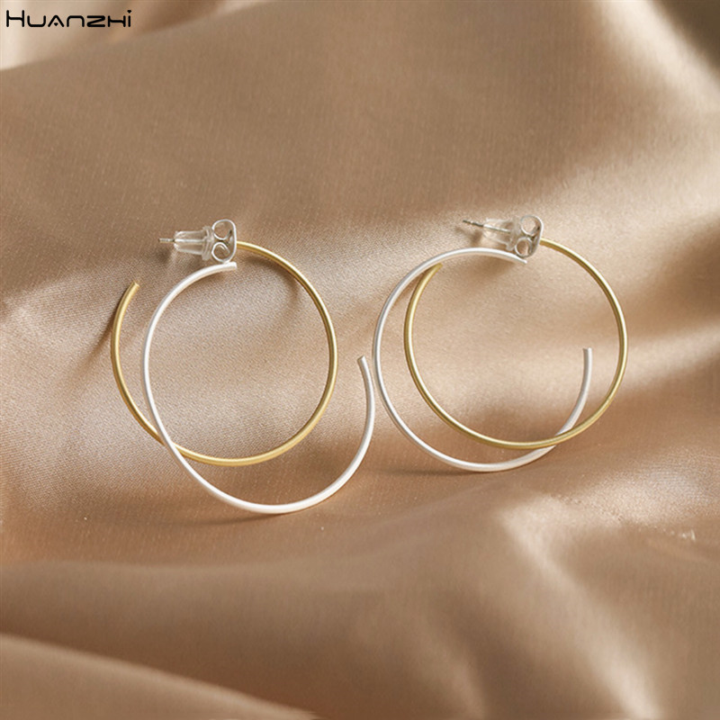

HUANZHI 2020 New S925 Vintage Matte Gold Double Color Metal Geometric Round Circle Big Hoop Earrings for Women Girls Jewelry