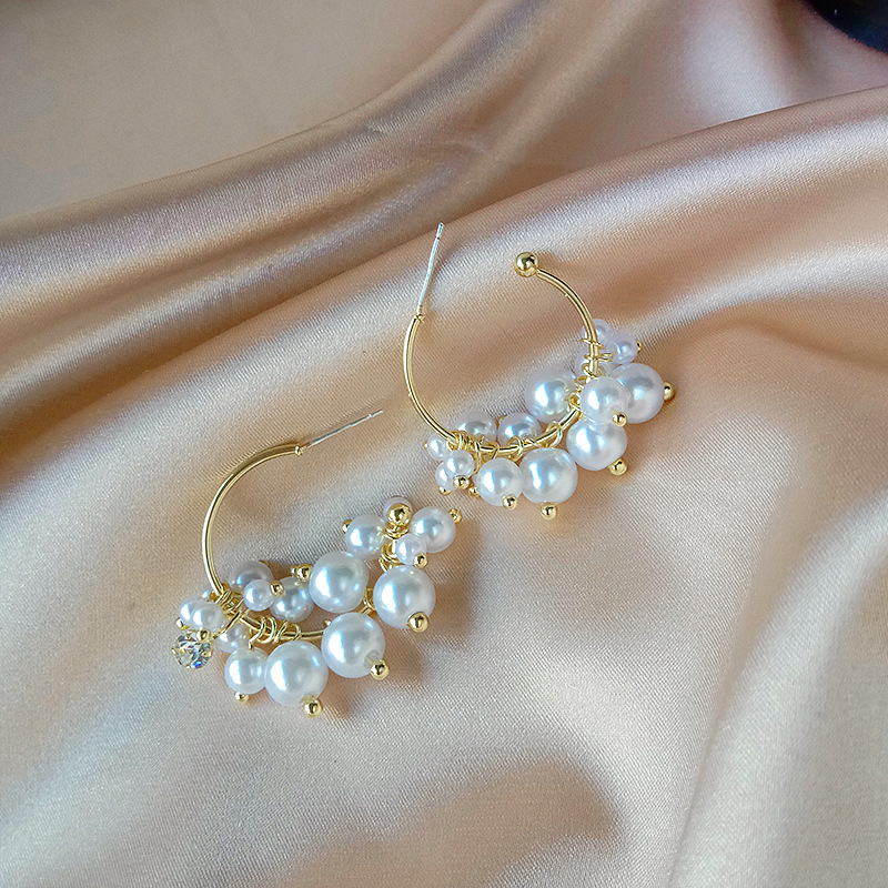 

Exaggeration Big Round Simulated Pearls Hoop Earrings For Women Boho Geometric Large Statement Hanging Earrings Fashion Jewelry