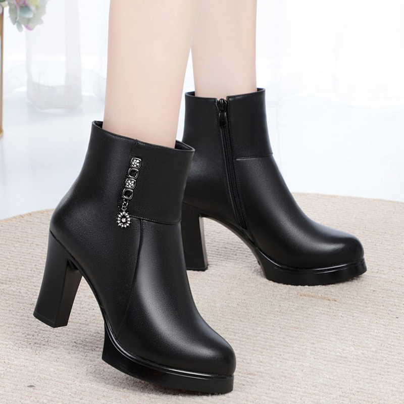 

Warm Short Plush Winter boots Women 2020 Fashion Platform High Heels Ankle Boots Woman Waterproof Pu Leather Shoes Ladies, Black