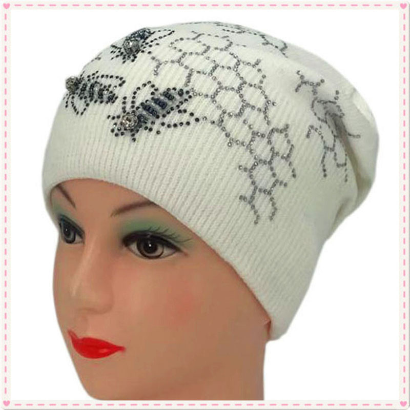 

New winter women knitted hat, outdoor winter hat, Bee diamond flower cashmere hat, White