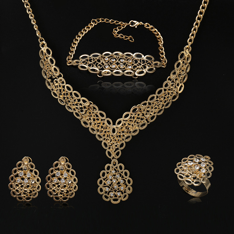

Fani Exquisite Dubai gold designer Jewelry set 2020 Nigerian Wedding African Beads woman Costume jewelry set wholesale, As pic