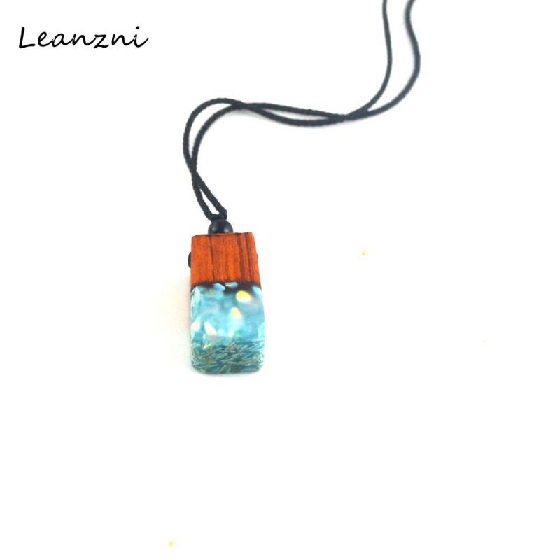 

Leanzni Male and female handmade antique resin chain necklace Necklace hangs rope wholesale sales of tree ornaments wholesale