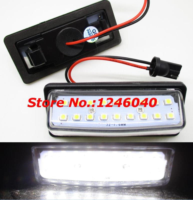 

License plate light number plate lamp for TEANA J31 J32 TIDDA Altima JX35 MURANO SENTRA NV350 PULSAR SUNNY SYLPHY, As pic