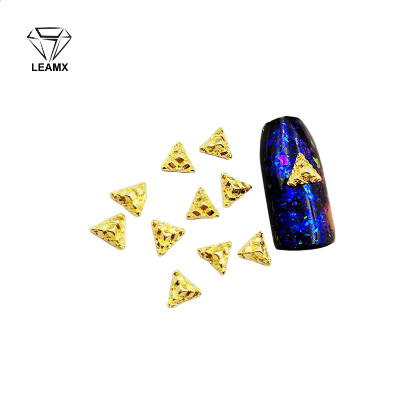 

50 PCS/bag Triangle Alloy 3D Nail Art Decoration Glittering DIY Beautiful Girl Glamour Diamonds For Manicure Decor