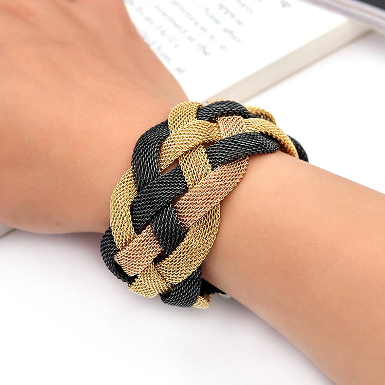 

Fashion Mesh Chain Combined Knitting Magnet Bracelets For Women Man Alloy Magnet Buckles Bangle Party Jewelry, 19-20cm TCN090