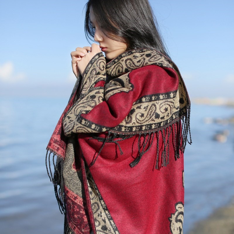 

Luxury Designer Women Shawl Knitted Ethnic Style Shawl Female Nepal Slit Tibet Lake Tourism Photo Cloak Scarf Thick Warm Cloak